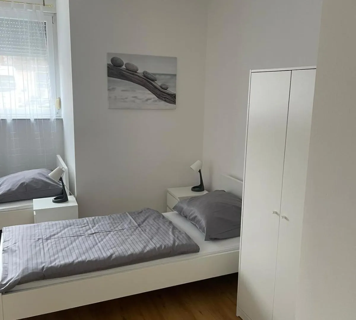 Premium Monteurwohnung Ludwigshafen am Rhein 0*,